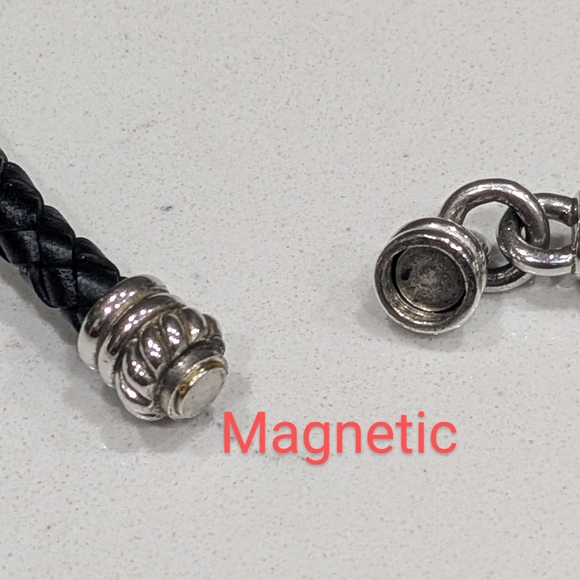 Judith Ripka 925 Sterling Silver Reversible CZ Heart Black Leather Necklace - Picture 9 of 12